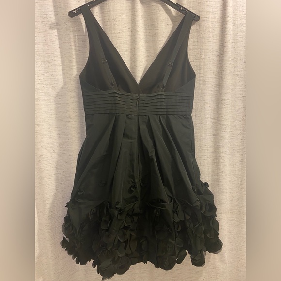 Black taffeta BCBG MAX AZRIA dress - Picture 3 of 6
